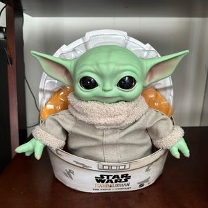 Mandalorian “The Child” Baby Yoda